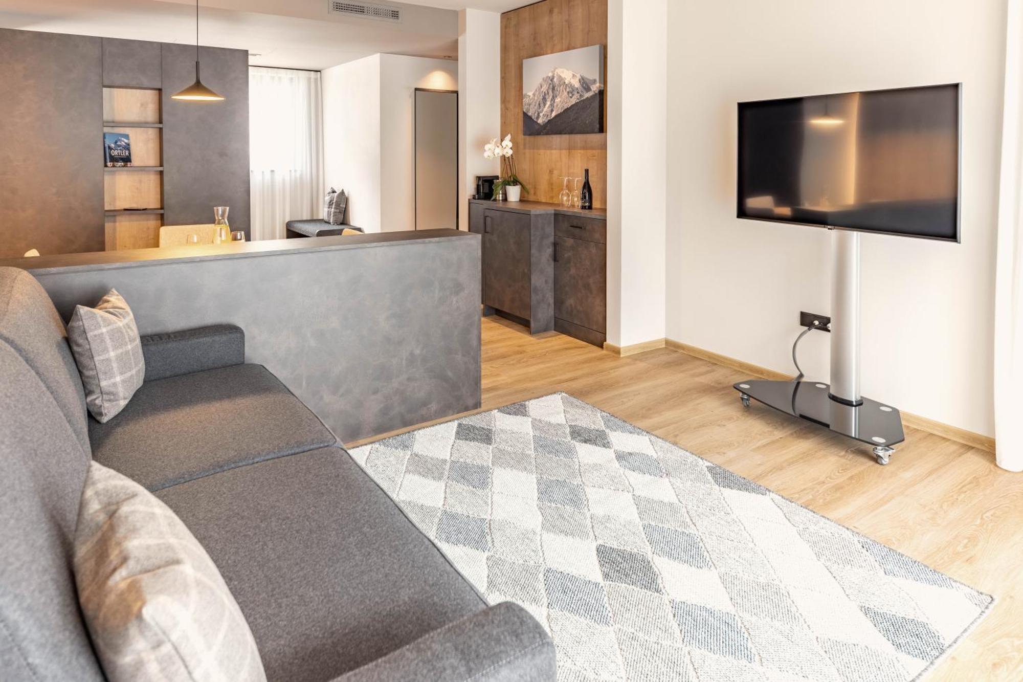 Villa Hubertus Luxuria Nova Suites - Adults Friendly Натурно Экстерьер фото